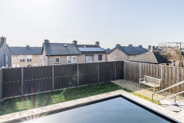 Foto - Te koop: Instapklare gemoderniseerde geschakelde 2 onder 1 kap woning in Simpelveld